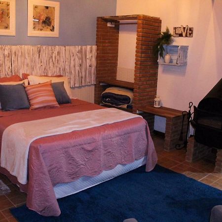 Chalé Pico Agudo Hotel Santo Antônio do Pinhal Esterno foto