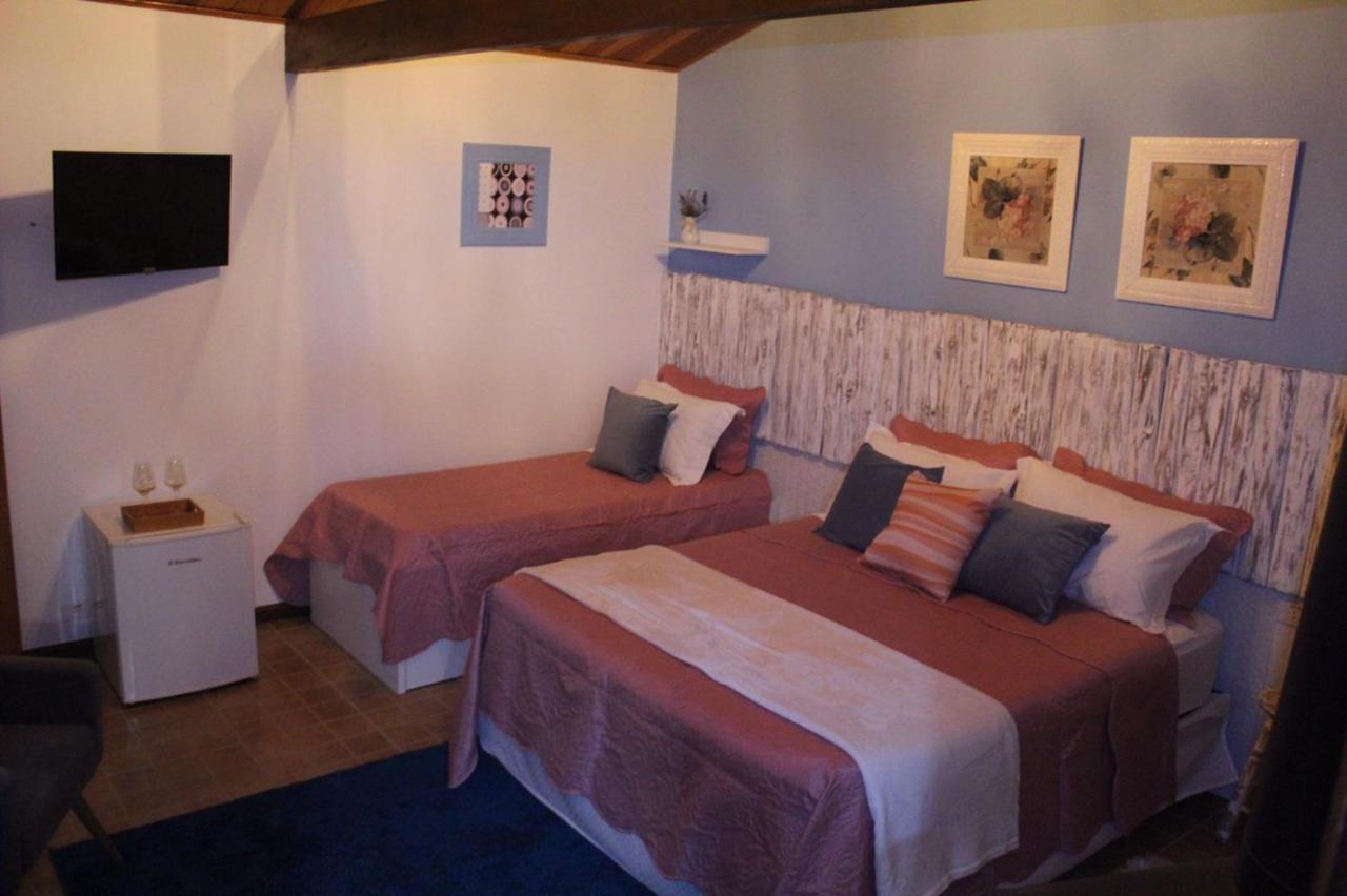 Chalé Pico Agudo Hotel Santo Antônio do Pinhal Esterno foto